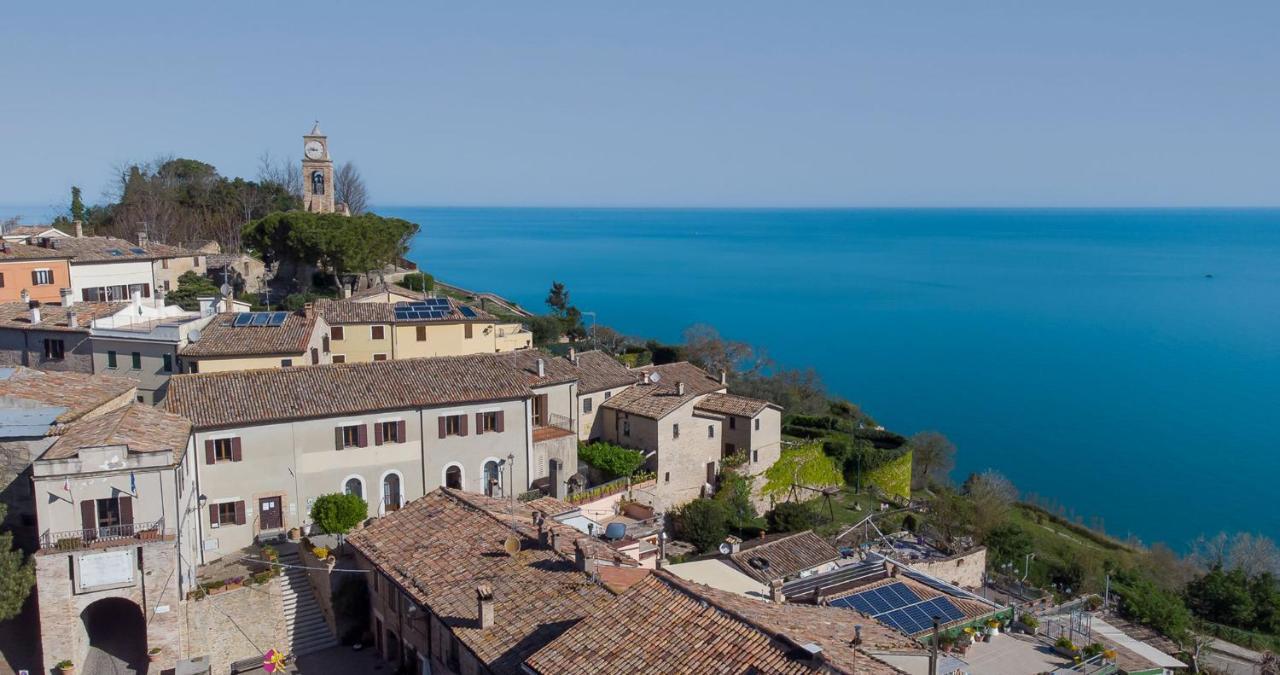 Fiorenzuola Bed & Breakfast Fiorenzuola di Focara Extérieur photo